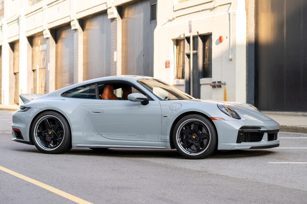 2023 Porsche 992 Sport Classic - Image 8 of 31