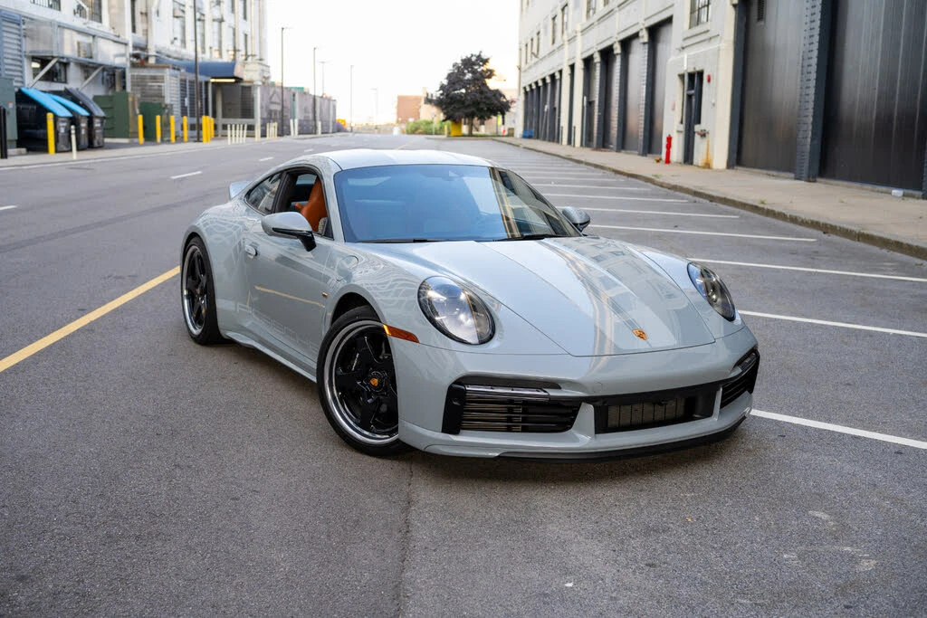 2023 Porsche 992 Sport Classic - Image 15 of 31