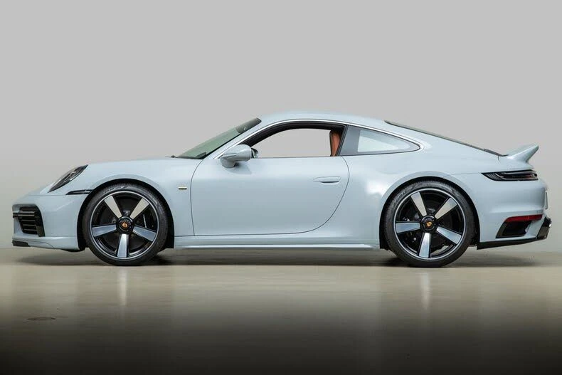 2023 Porsche 992 Sport Classic - Image 3 of 31