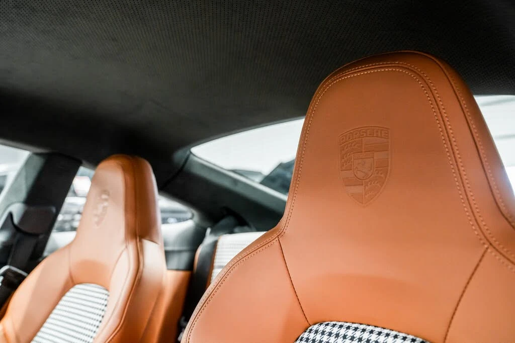 2023 Porsche 992 Sport Classic - Image 17 of 31