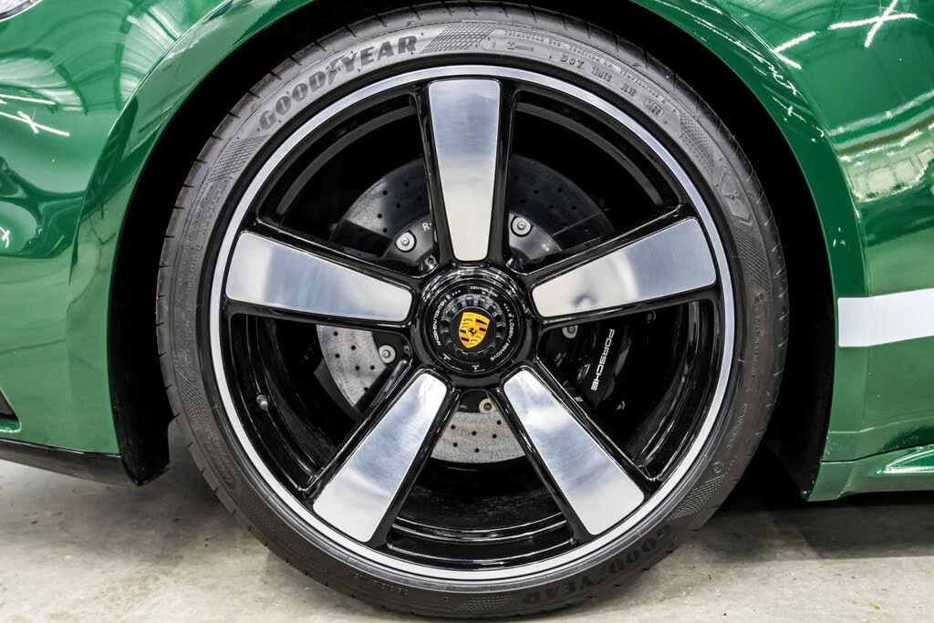2023 Porsche 992 Sport Classic - Image 10 of 31
