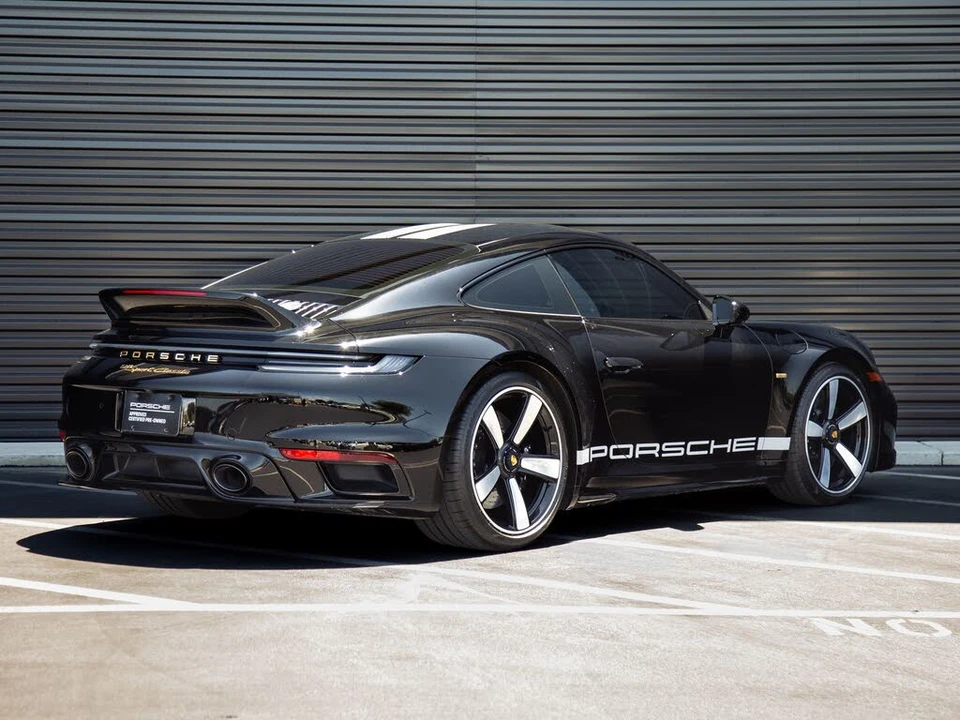 2023 Porsche 992 Sport Classic - Image 7 of 27