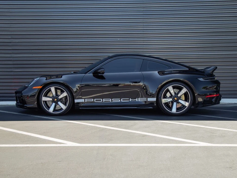 2023 Porsche 992 Sport Classic - Image 2 of 27