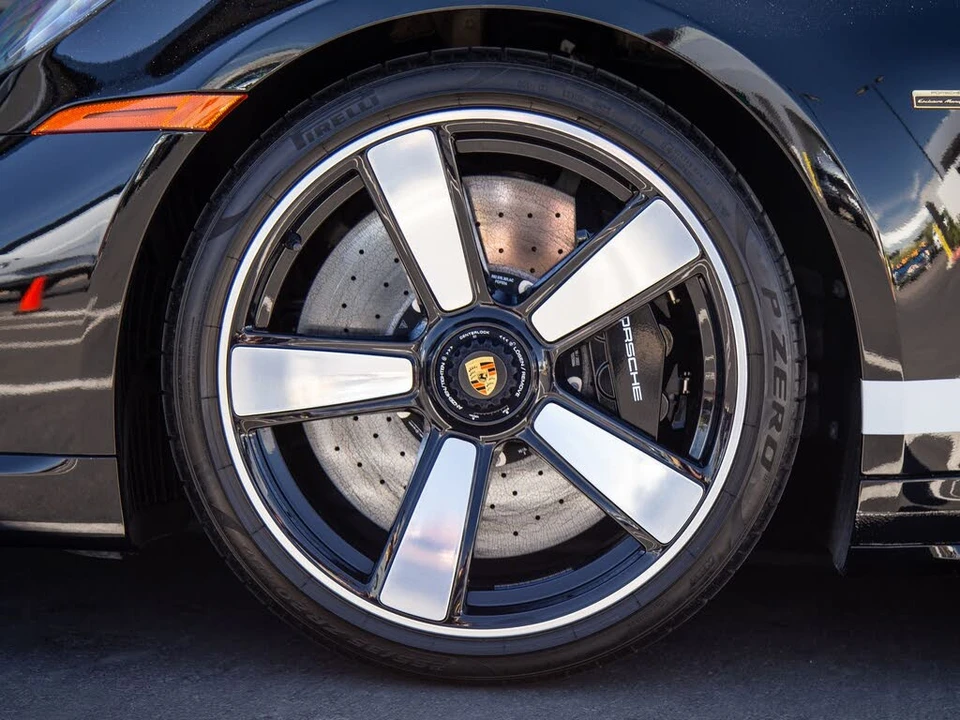2023 Porsche 992 Sport Classic - Image 12 of 27