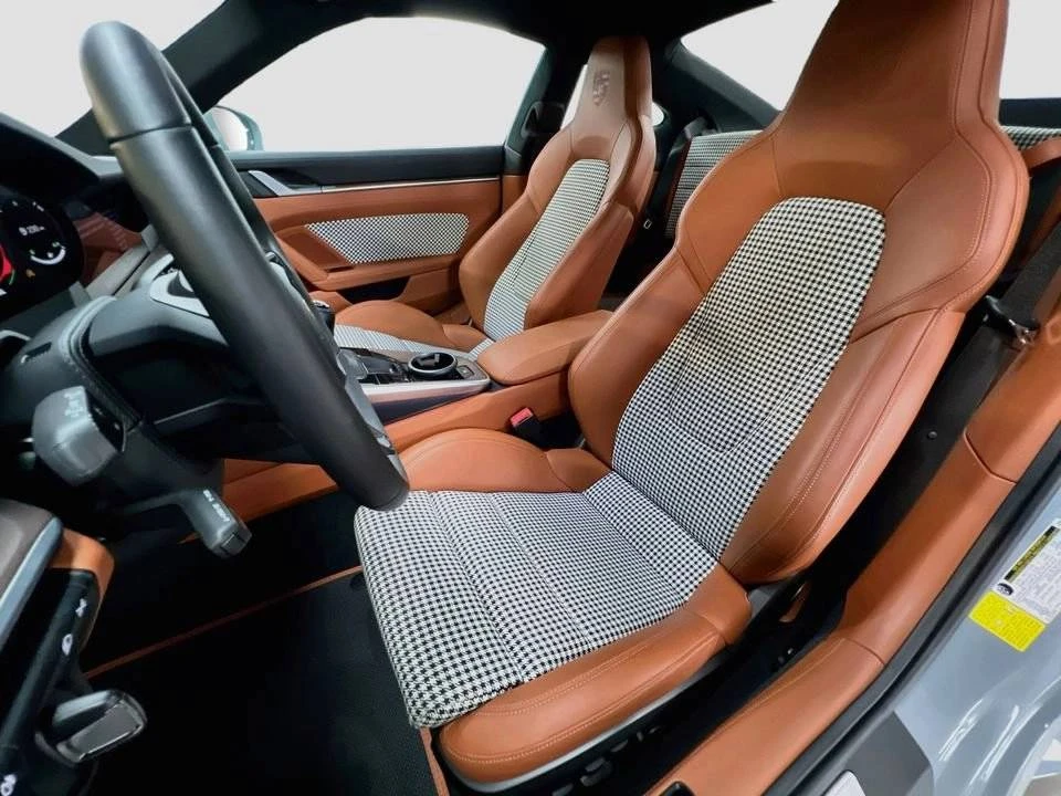 2023 Porsche 992 Sport Classic - Image 5 of 5
