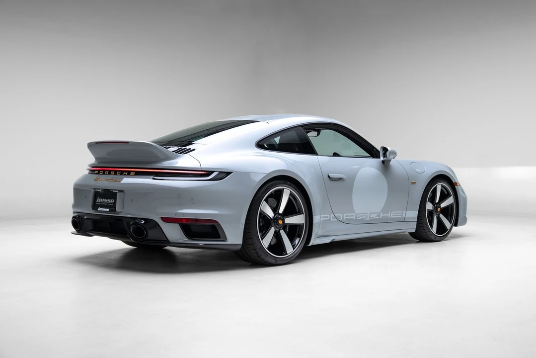 2023 Porsche 992 Sport Classic - Image 29 of 31