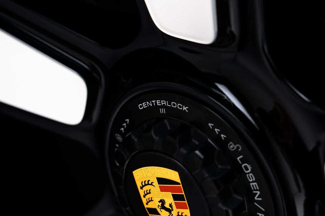 2023 Porsche 992 Sport Classic - Image 25 of 31