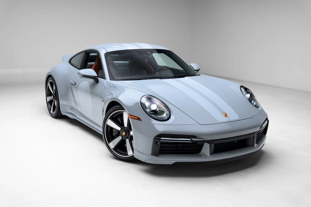2023 Porsche 992 Sport Classic - Image 28 of 31