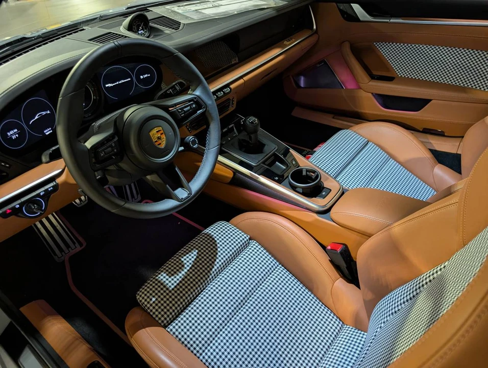 2023 Porsche 992 Sport Classic - Image 5 of 5