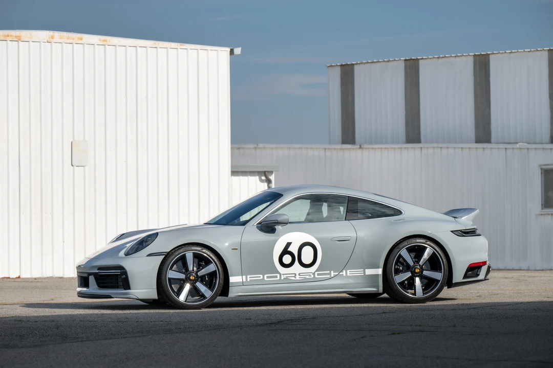 2023 Porsche 992 Sport Classic - Image 3 of 31