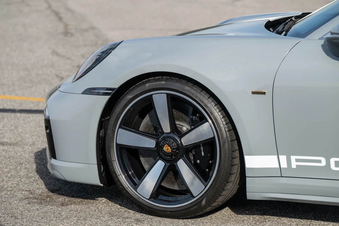 2023 Porsche 992 Sport Classic - Image 16 of 31