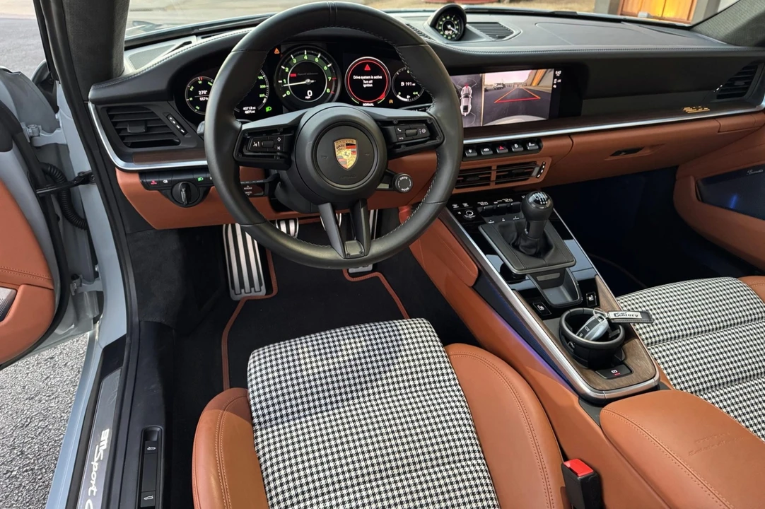 2023 Porsche 992 Sport Classic - Image 6 of 8