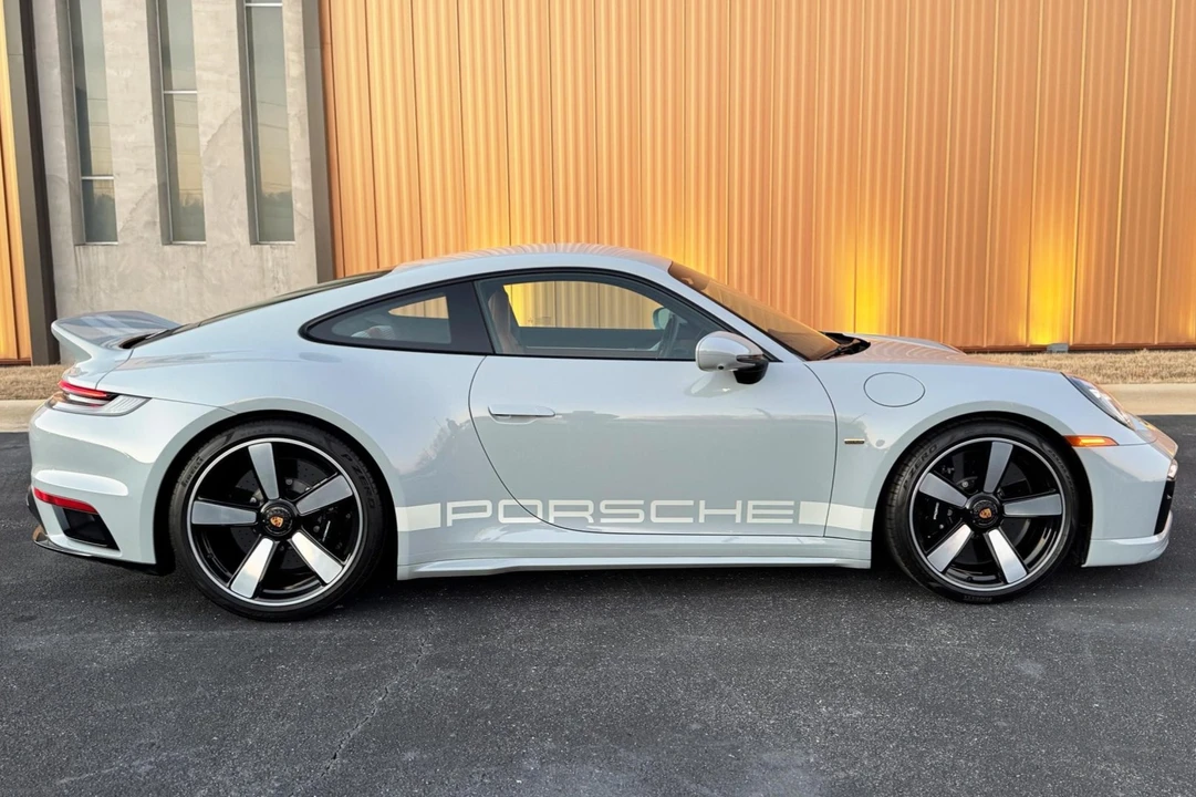2023 Porsche 992 Sport Classic - Image 3 of 8