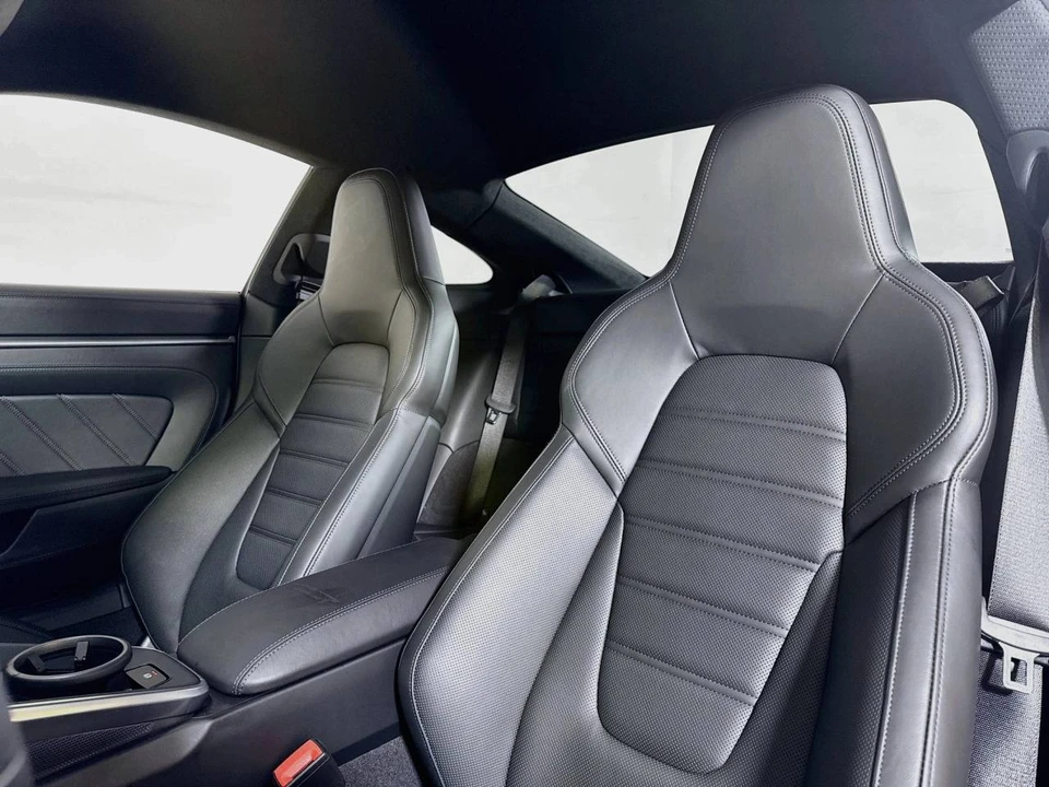 2023 Porsche 992 Sport Classic - Image 5 of 5