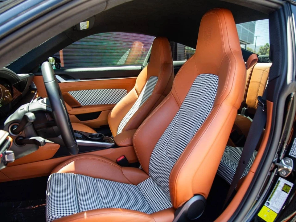 2023 Porsche 992 Sport Classic - Image 5 of 5