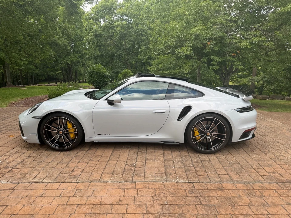 2023 Porsche 992 Turbo S - Image 7 of 31