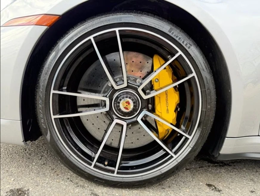 2023 Porsche 992 Turbo - Image 11 of 15