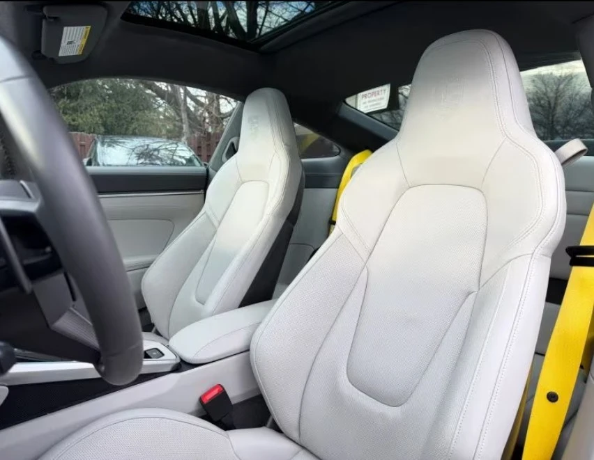 2023 Porsche 992 Turbo - Image 8 of 15