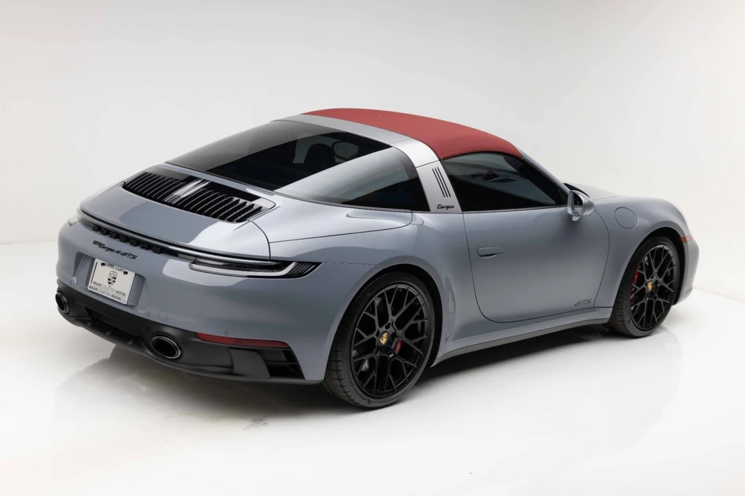 2023 Porsche 992 Targa 4 GTS - Image 19 of 31