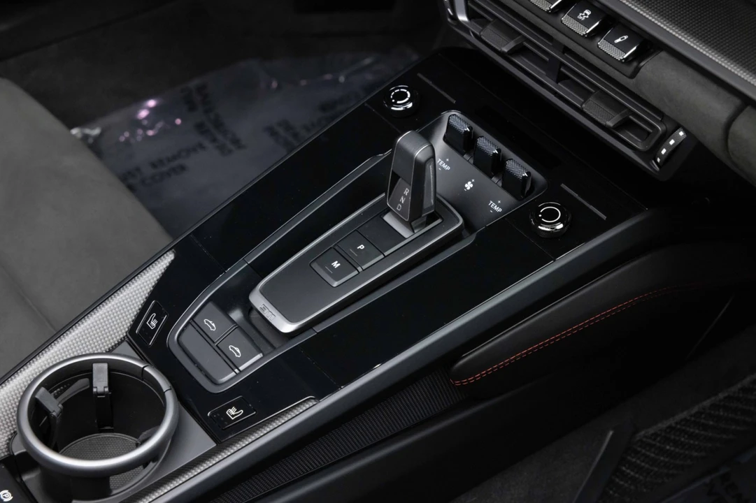 2023 Porsche 992 Targa 4 GTS - Image 14 of 31