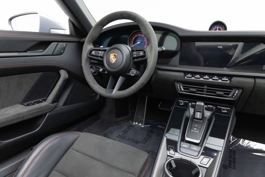 2023 Porsche 992 Targa 4 GTS - Image 12 of 31