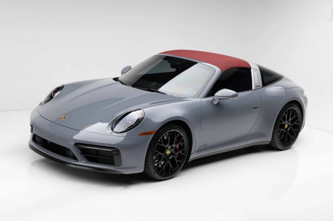 2023 Porsche 992 Targa 4 GTS - Image 17 of 31