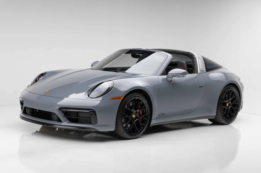 2023 Porsche 992 Targa 4 GTS - Image 9 of 31