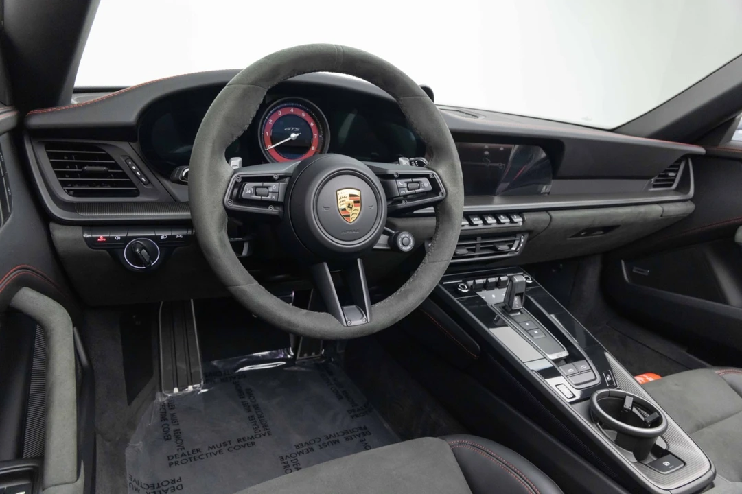 2023 Porsche 992 Targa 4 GTS - Image 6 of 31