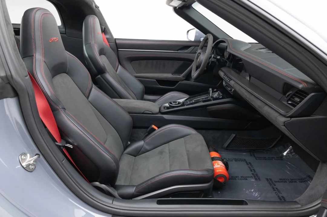 2023 Porsche 992 Targa 4 GTS - Image 22 of 31