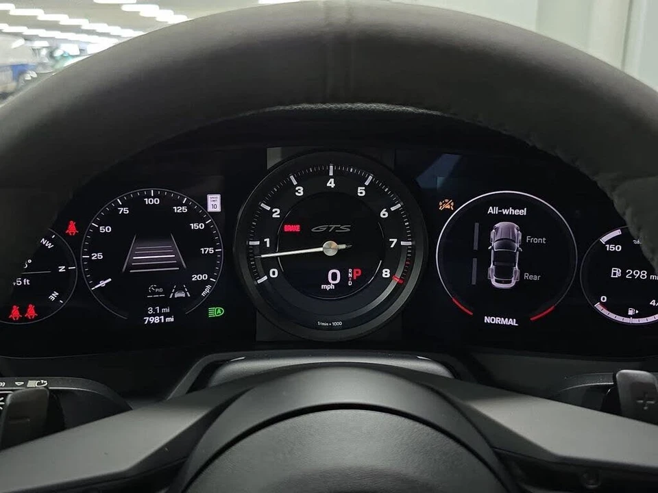 2023 Porsche 992 Targa 4 GTS - Image 14 of 31