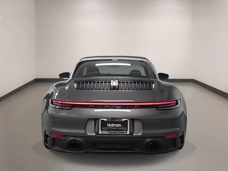 2023 Porsche 992 Targa 4 GTS - Image 6 of 31