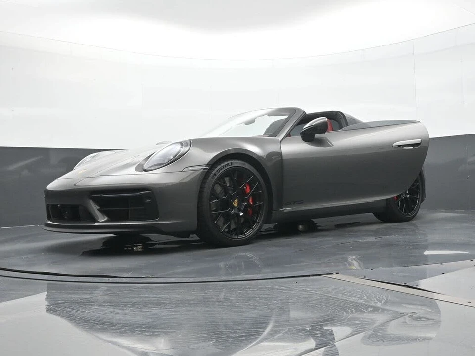 2023 Porsche 992 Targa 4 GTS - Image 27 of 30