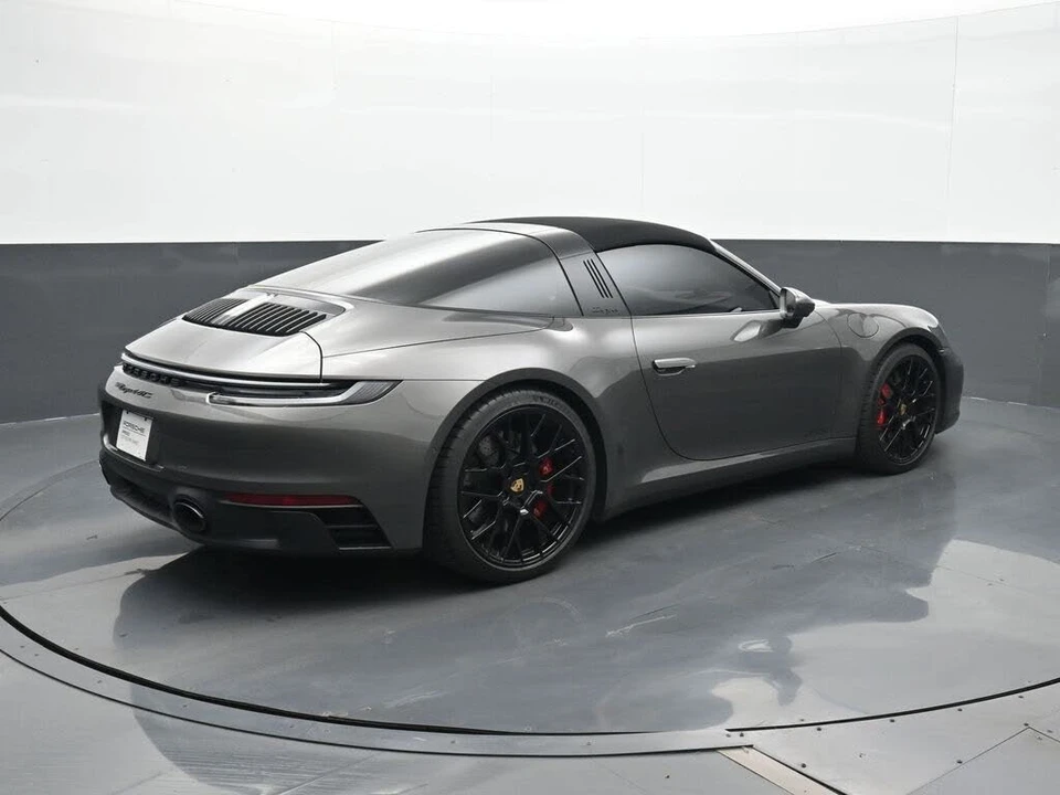 2023 Porsche 992 Targa 4 GTS - Image 19 of 30