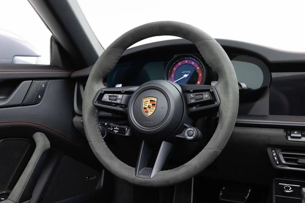 2023 Porsche 992 Targa 4 GTS - Image 10 of 31
