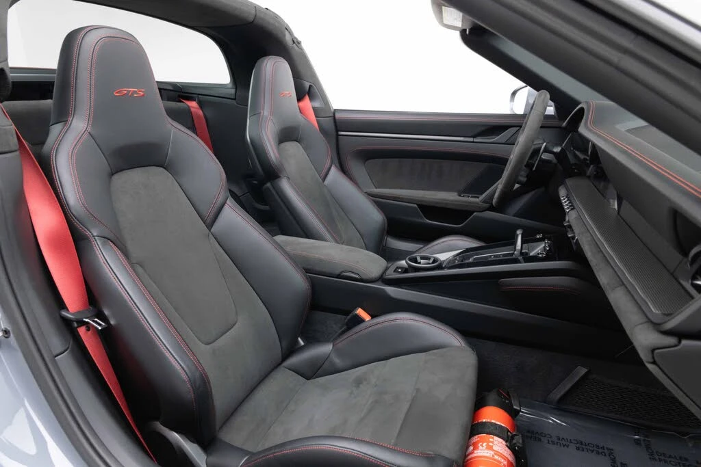 2023 Porsche 992 Targa 4 GTS - Image 4 of 31