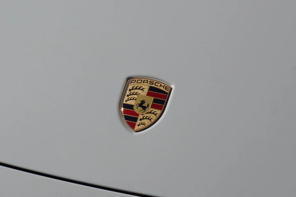 2023 Porsche 992 Targa 4 GTS - Image 5 of 7