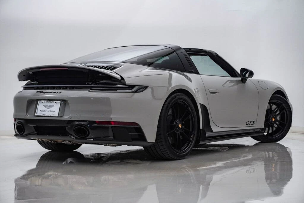 2023 Porsche 992 Targa 4 GTS - Image 11 of 31