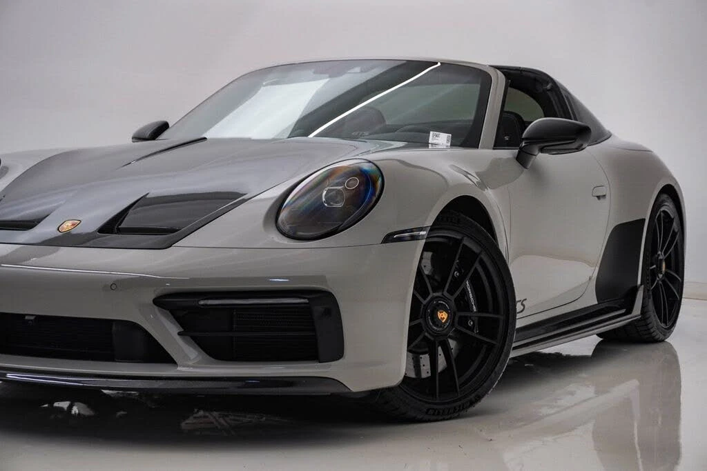 2023 Porsche 992 Targa 4 GTS - Image 2 of 31