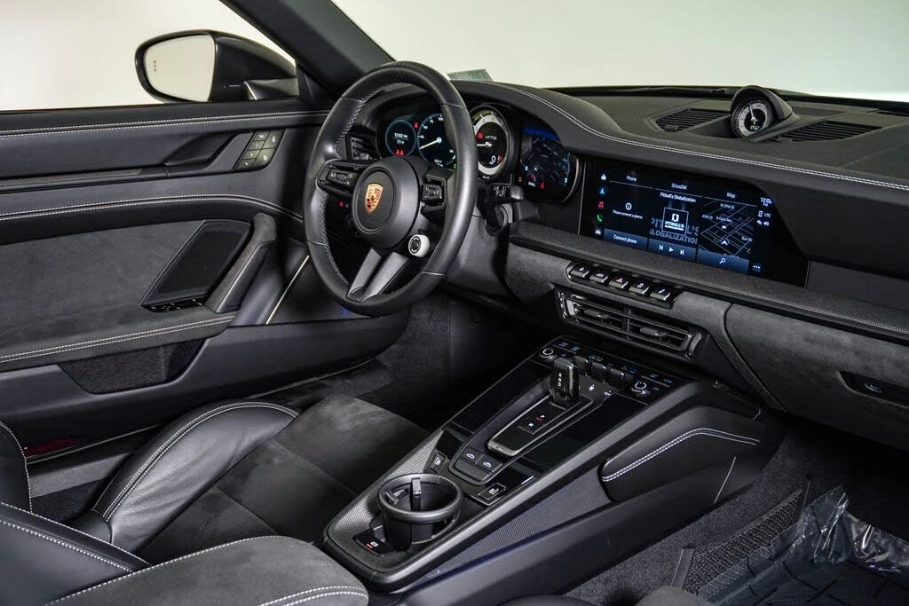 2023 Porsche 992 Targa 4 GTS - Image 17 of 31