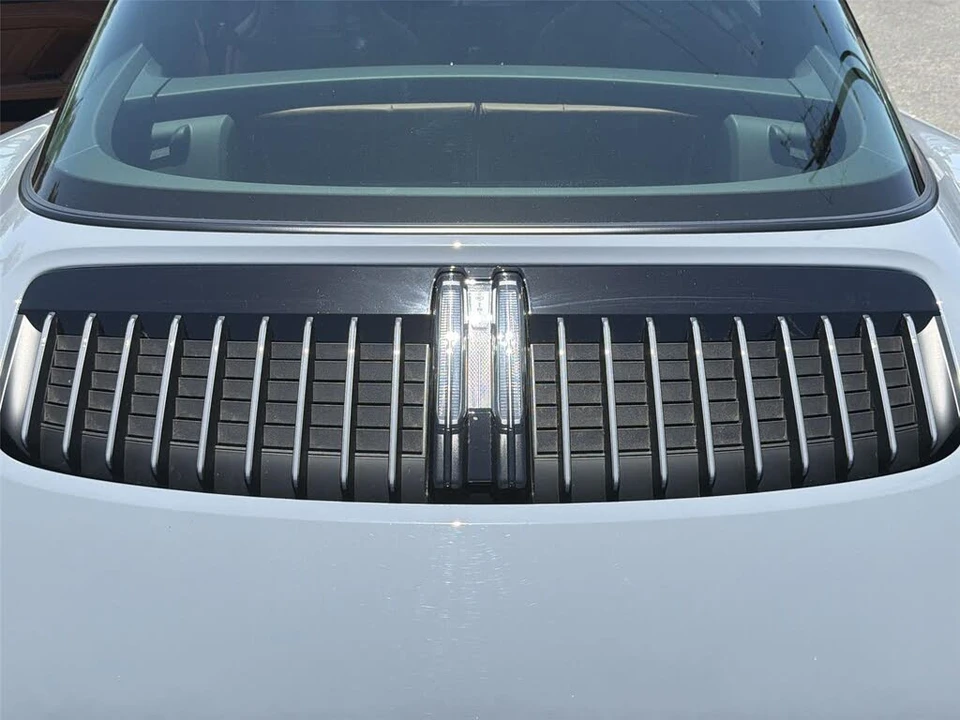 2023 Porsche 992 Targa 4 GTS - Image 22 of 31