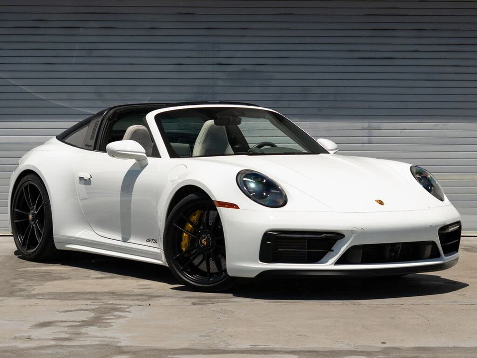 2023 Porsche 992 Targa 4 GTS - Image 10 of 29