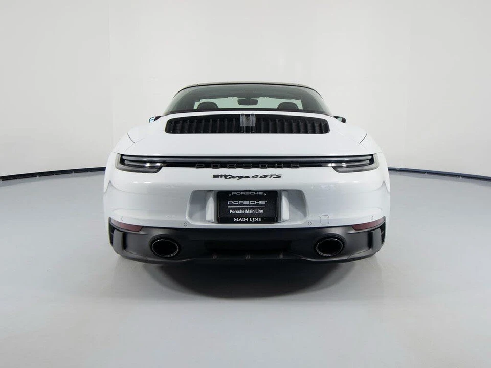 2023 Porsche 992 Targa 4 GTS - Image 9 of 31