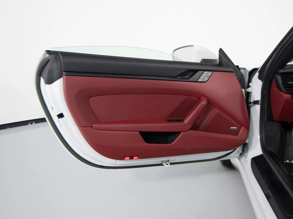 2023 Porsche 992 Targa 4 GTS - Image 19 of 31