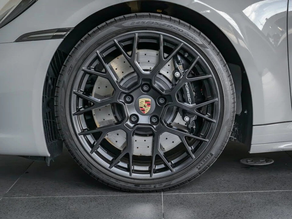 2023 Porsche 992 Targa 4 GTS - Image 11 of 31