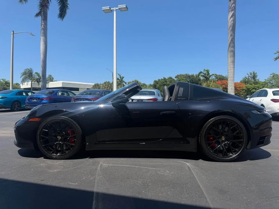2023 Porsche 992 Targa 4 GTS - Image 4 of 8