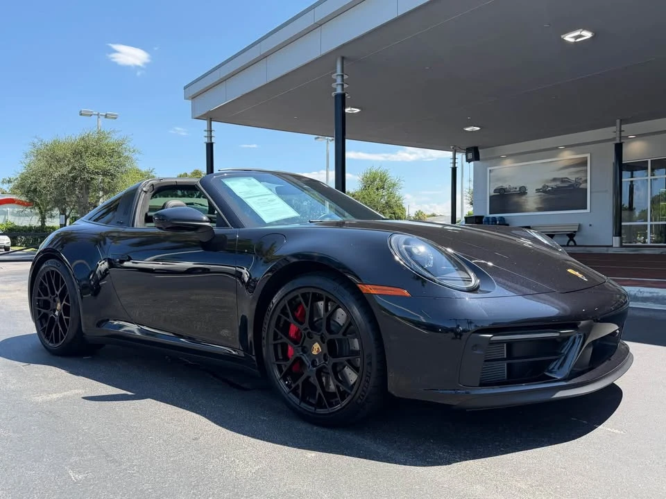 2023 Porsche 992 Targa 4 GTS - Image 5 of 8