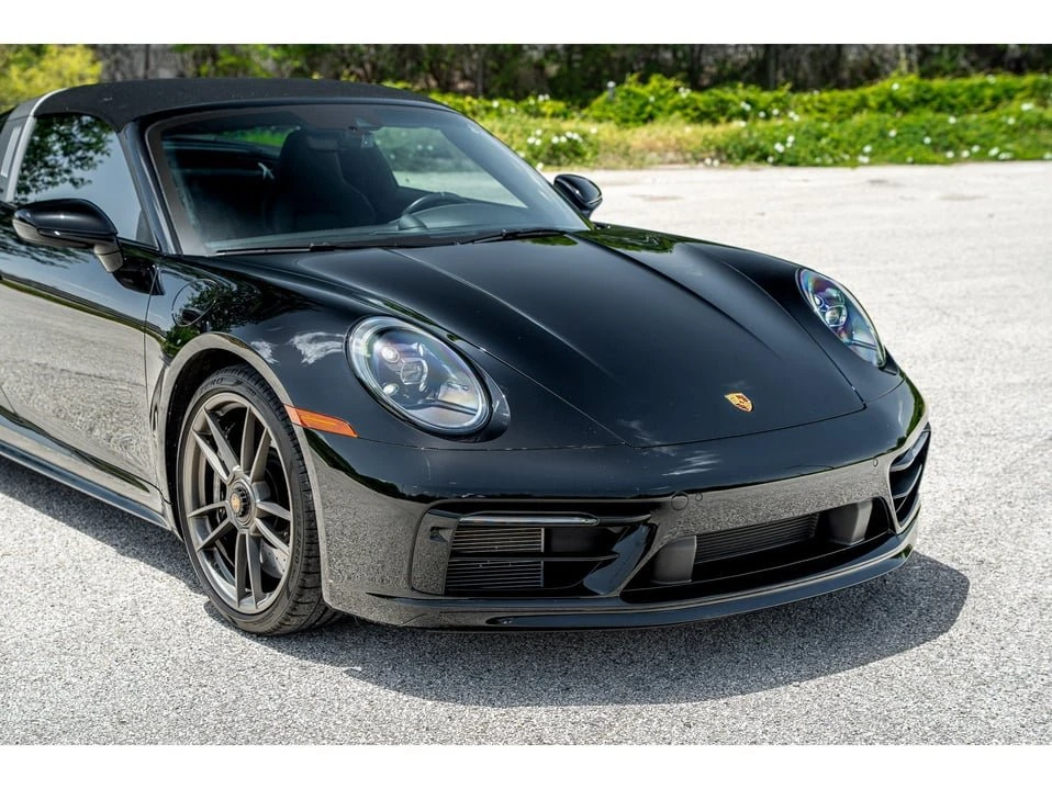 2023 Porsche 992 Targa 4 GTS - Image 7 of 20