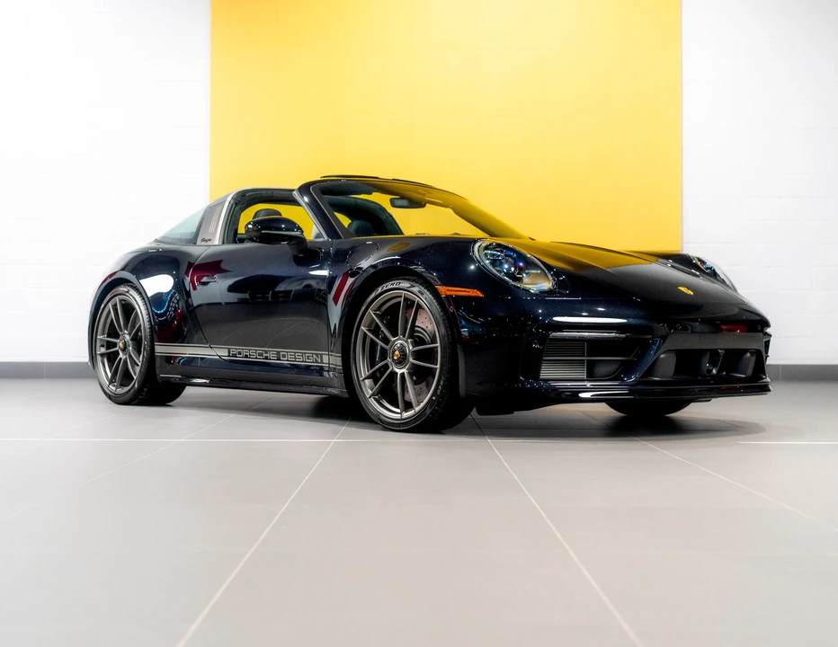 2023 Porsche 992 Targa 4 GTS - Image 14 of 31