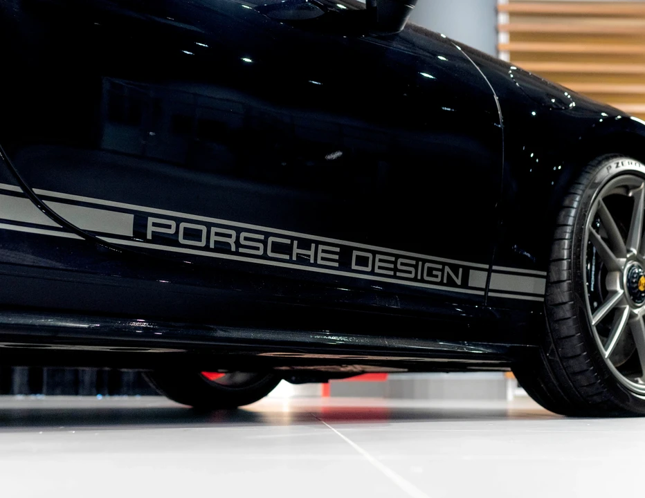 2023 Porsche 992 Targa 4 GTS - Image 19 of 31