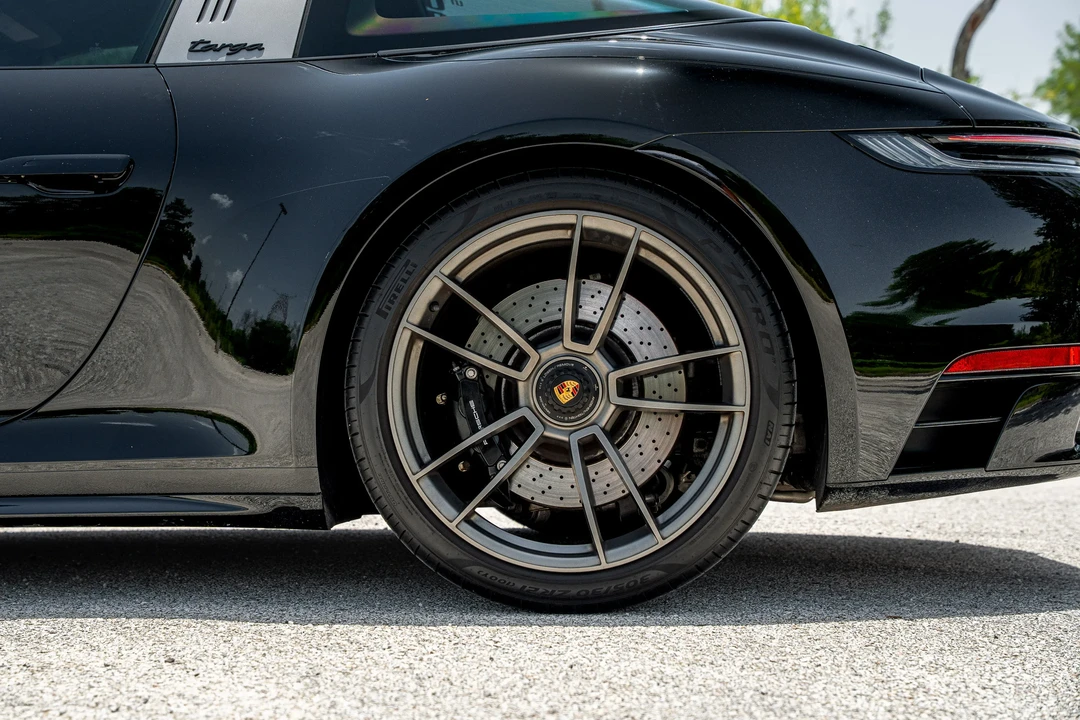 2023 Porsche 992 Targa 4 GTS - Image 12 of 31
